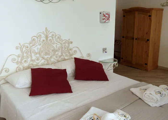 Bed and breakfast Clelia's Boutique & 4*