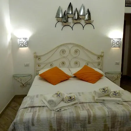 Clelia's Boutique & Bed & Breakfast