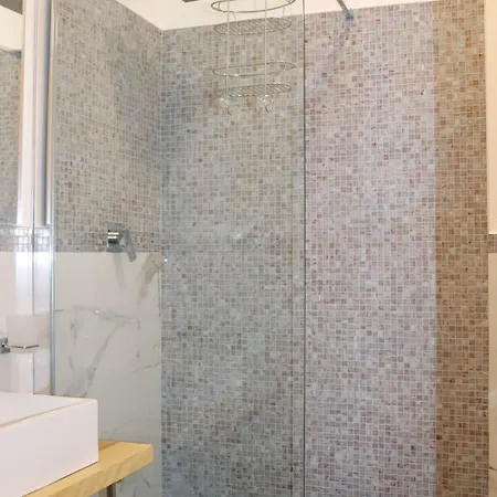 Clelia's Boutique & 3* La Maddalena (Sassari)