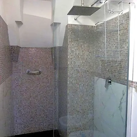 Clelia's Boutique & Bed & Breakfast 4*