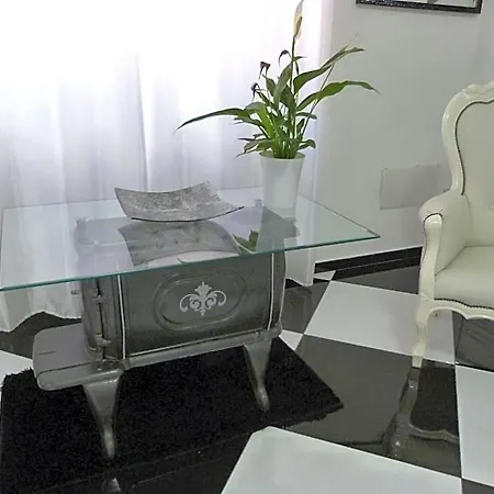 Clelia's Boutique & Panzió La Maddalena