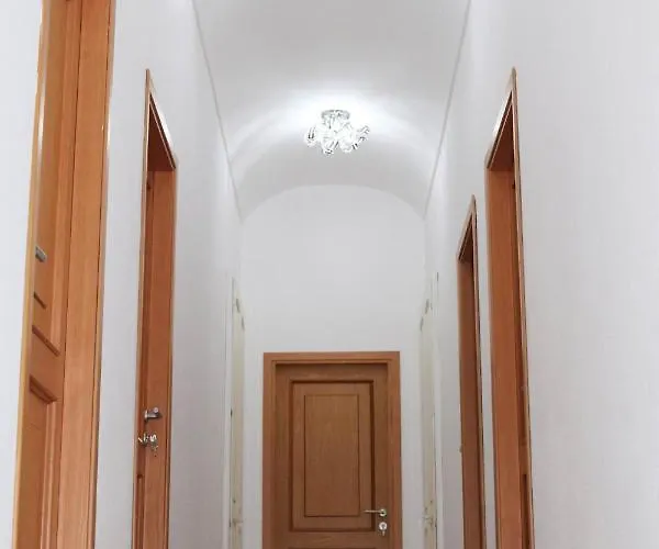 Clelia's Boutique & 4* La Maddalena (Sassari)